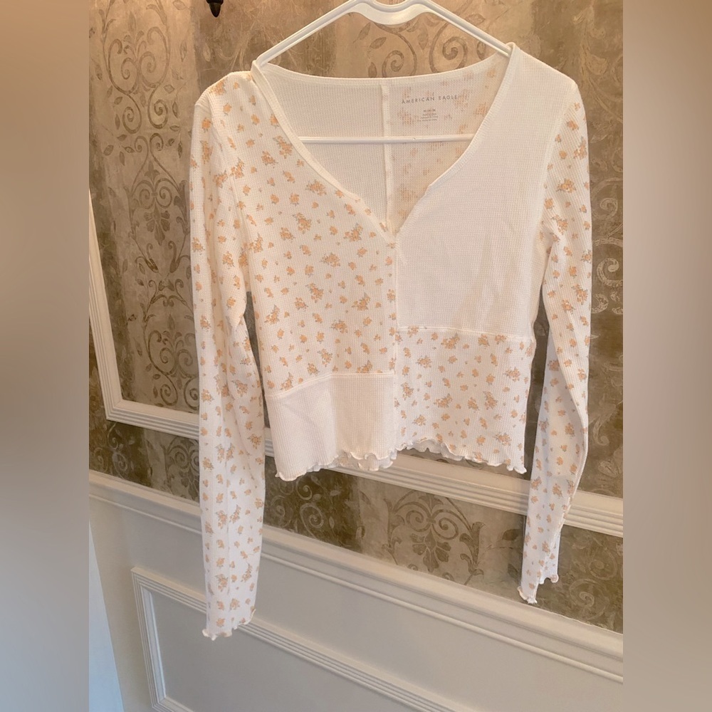 American Eagle Outfitters Asymmetrical White and Cream Blouse